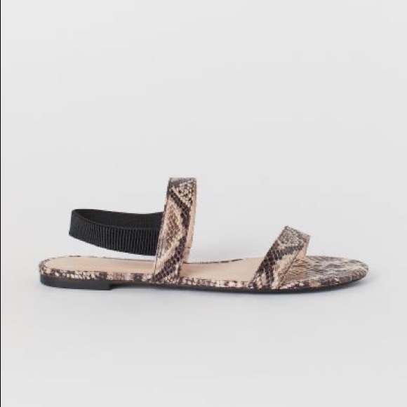 H&M Beige/snakeskin-patterned flat sandals size 8 - Picture 2 of 13